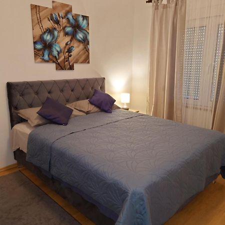 Apartments Tulipan - With Free Private Parking Garage Mostar Exteriér fotografie