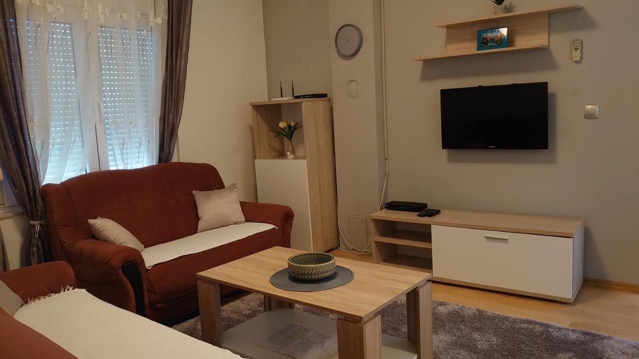 Apartments Tulipan - With Free Private Parking Garage Mostar Exteriér fotografie