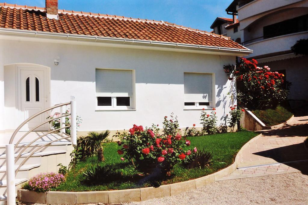 Apartments Tulipan - With Free Private Parking Garage Mostar Exteriér fotografie